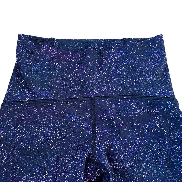 LULULEMON Train Times 7/8 Pant 25" in Crystalline Multi / Black, Size 4 - Picture 6 of 9